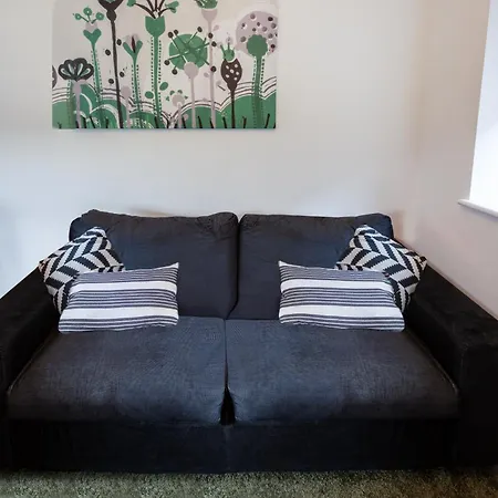 Entire 1 Bedroom Flat Near Centre And Shipley Bradford (West Yorkshire)