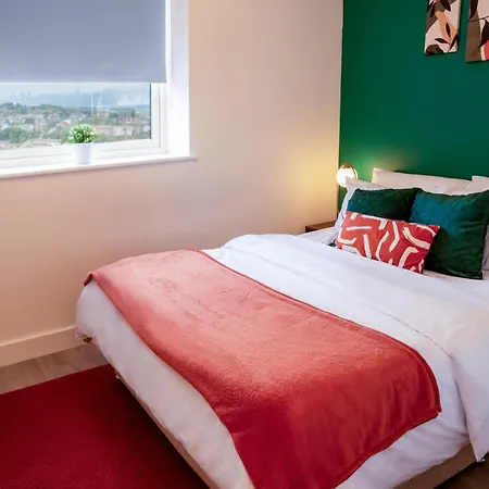 Entire 1 Bedroom Flat Near Centre And Shipley