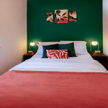 Entire 1 Bedroom Flat Near Centre And Shipley Bradford (West Yorkshire)