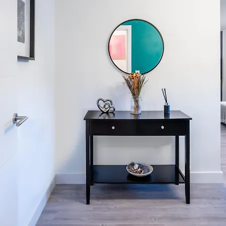 Daire Entire 1 Bedroom Flat Near Centre And Shipley