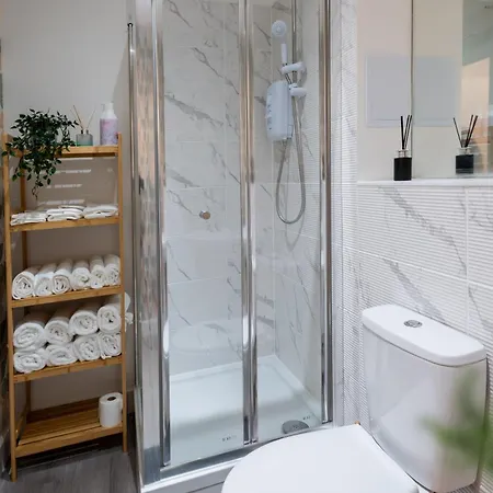 公寓 Entire 1 Bedroom Flat Near Centre And Shipley *